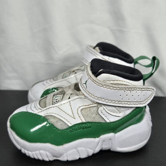 Jordan Jumpman Two Trey Sneakers Infant Toddler 4 Green White Basketball Shoes - Picture 3 of 9